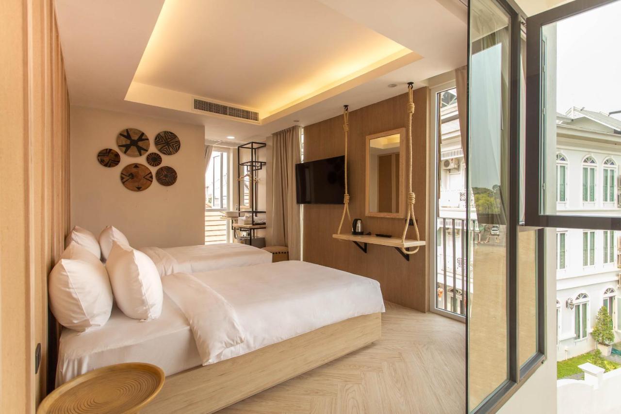 Nine Hotel Chiangmai Чиангмай Екстериор снимка
