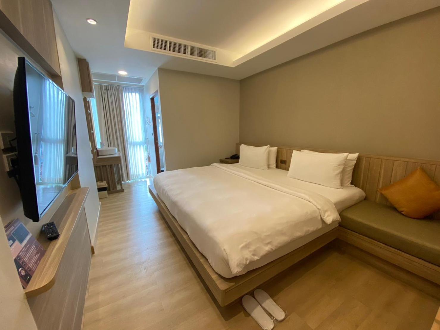 Nine Hotel Chiangmai Чиангмай Екстериор снимка