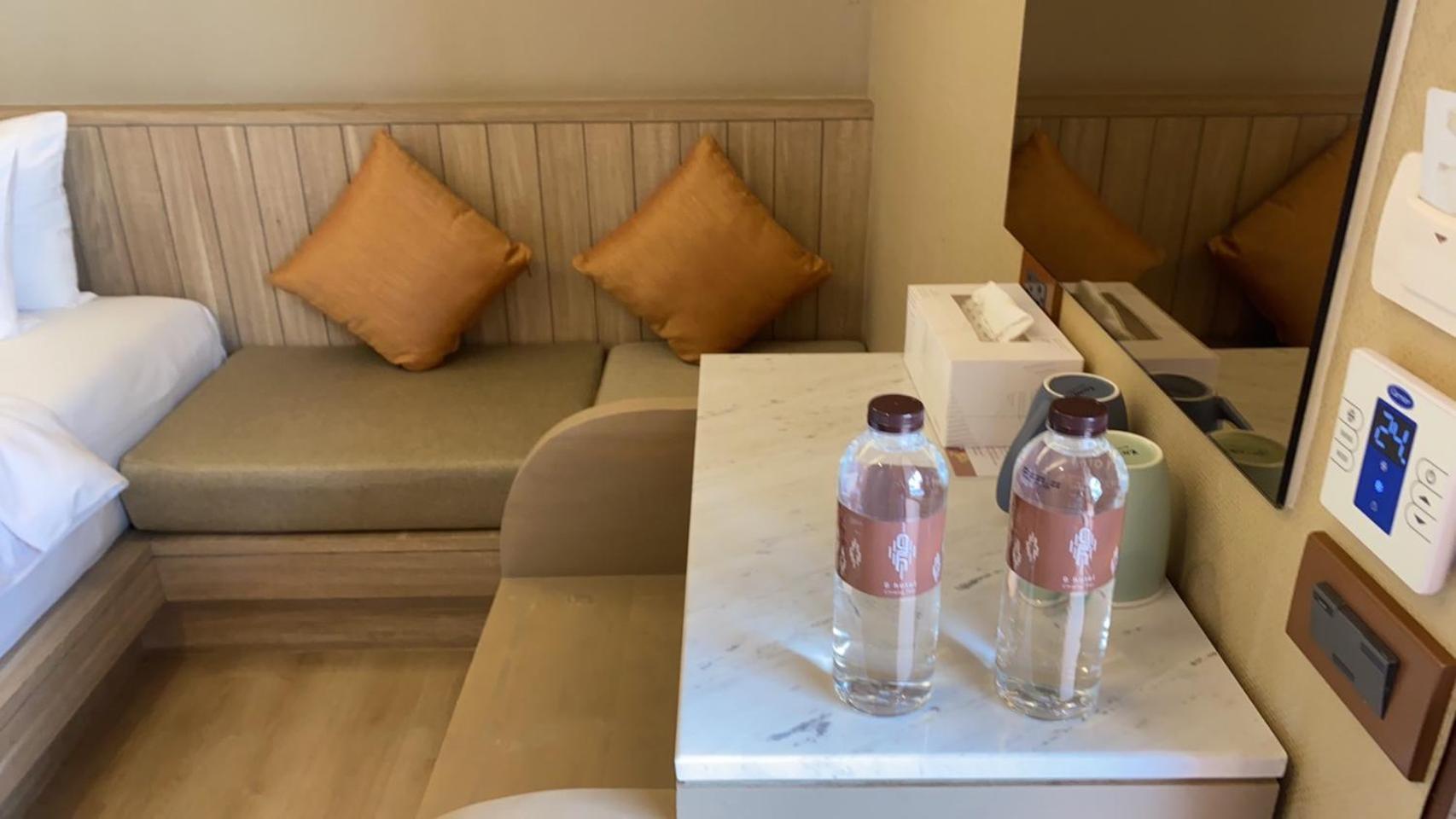 Nine Hotel Chiangmai Чиангмай Екстериор снимка