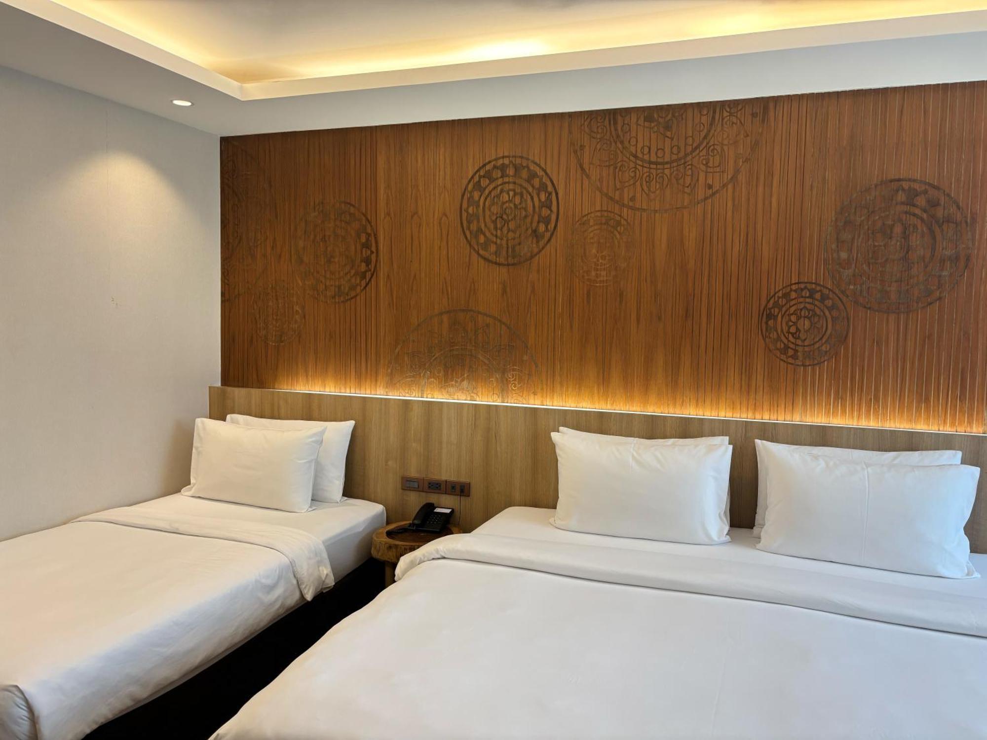 Nine Hotel Chiangmai Чиангмай Екстериор снимка