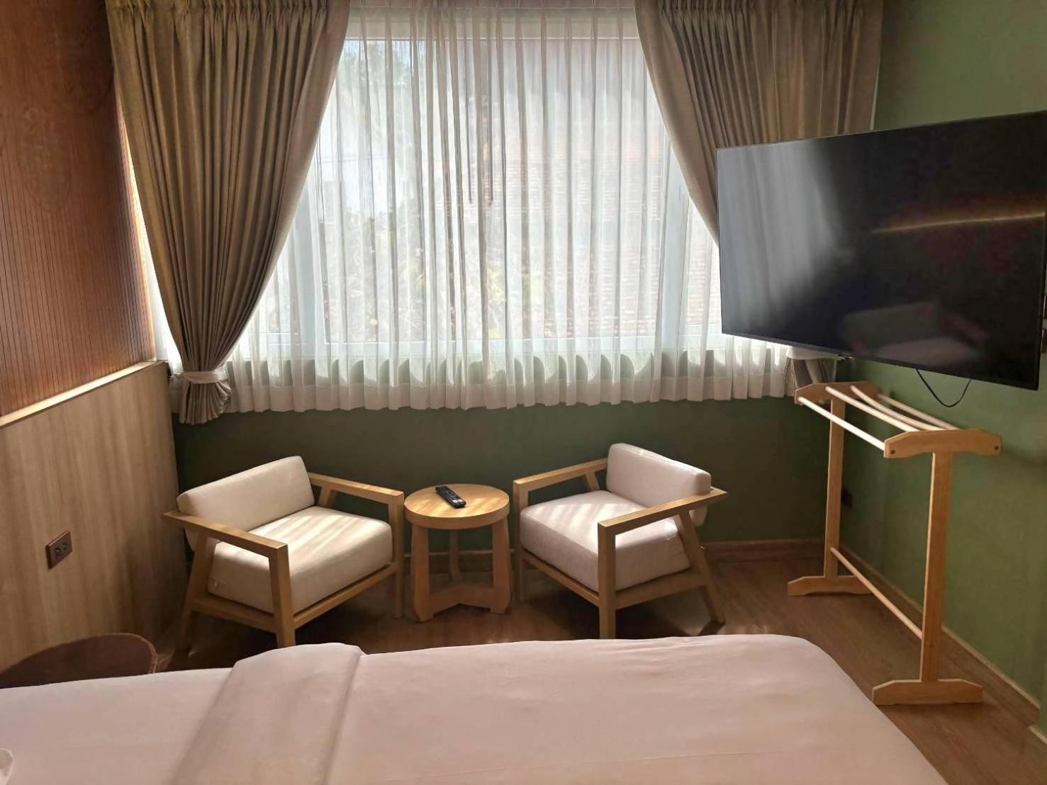 Nine Hotel Chiangmai Чиангмай Екстериор снимка